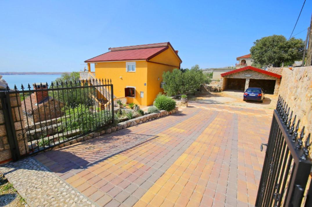 Apartmani Mirjana Tribanj Kruscica Bagian luar foto