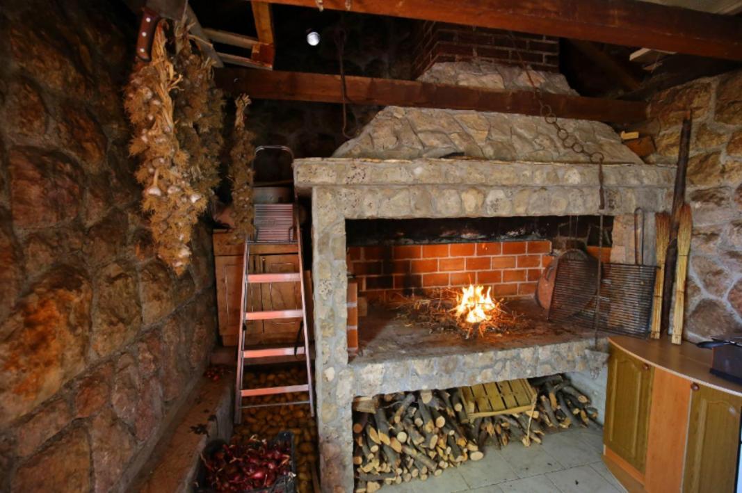 Apartmani Mirjana Tribanj Kruscica Bagian luar foto